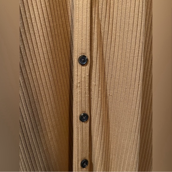 Old Navy Dress - Picture 3 of 4